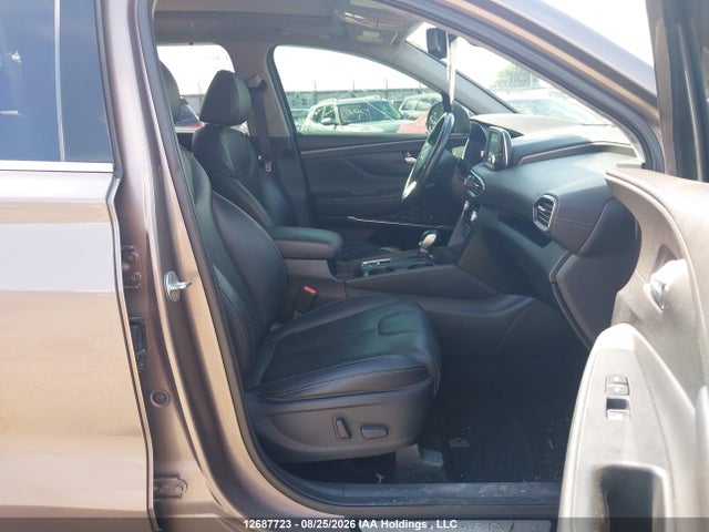 5NMS3CAA4KH015919 Hyundai Santa Fe Luxury