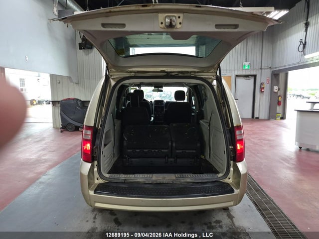 Продажа на аукционе авто 2010 Dodge Grand Caravan, vin: 2D4RN4DE7AR180707, номер лота: 12689195