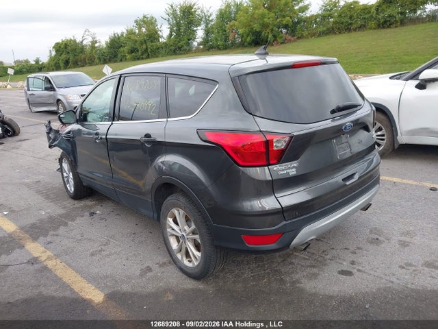 2019 Ford Escape Se მანქანა იყიდება აუქციონზე, vin: 1FMCU9GD2KUB40492, აუქციონის ნომერი: 12689208