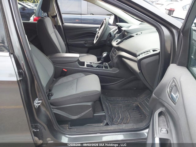 2019 Ford Escape Se მანქანა იყიდება აუქციონზე, vin: 1FMCU9GD2KUB40492, აუქციონის ნომერი: 12689208