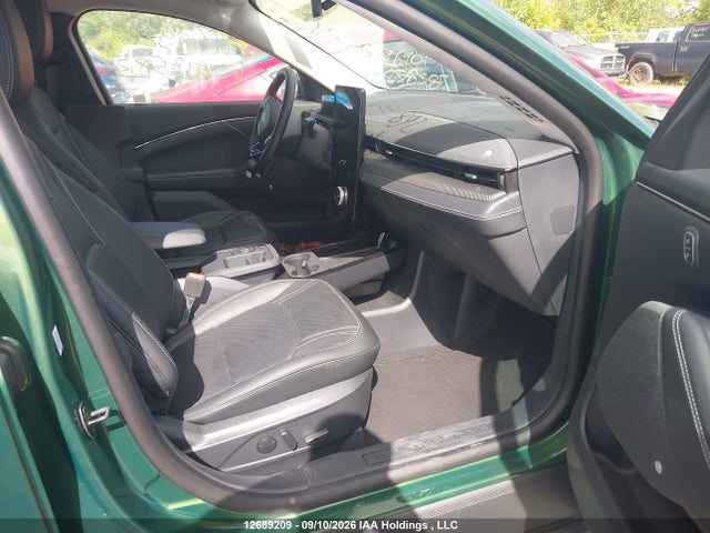 Ford Mustang Mach-e Premium 2026 3FMTK3SU1TMA12583 Image 5