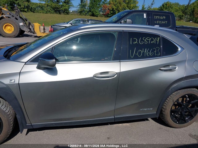 12689214 :رقم المزاد ، JTHR9JBH6M2046673 vin ، 2021 Lexus Ux 250h مزاد بيع