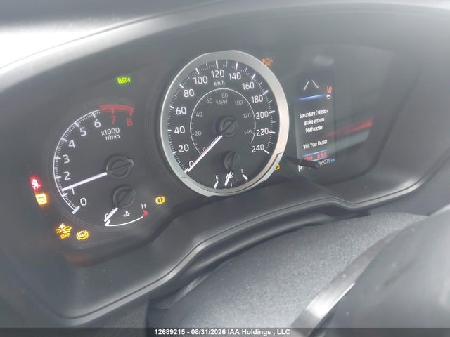 5YFBPMBE4NP301484 Toyota COROLLA LE