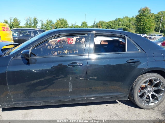Chrysler 300 S 2018 2C3CCABG9JH264274 Image 13