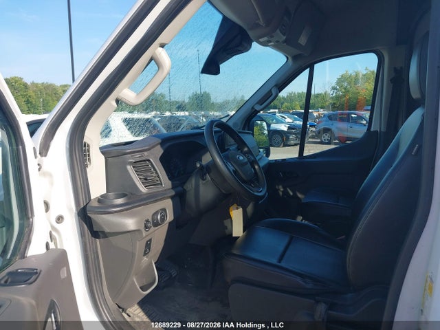 Ford Transit T-250 2024 1FTBR2C89RKB23647 Image 5