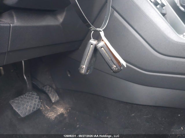 3VV2B7AX4JM178694 Volkswagen Tiguan Se/sel