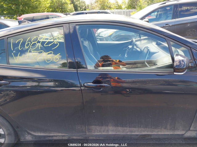 Toyota Prius Prime Upgrade 2020 JTDKARFP9L3157186 Image 14