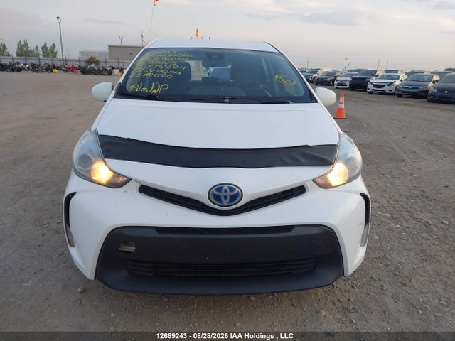 Toyota PRIUS V 2018 JTDZN3EU3JJ075924 Image 11