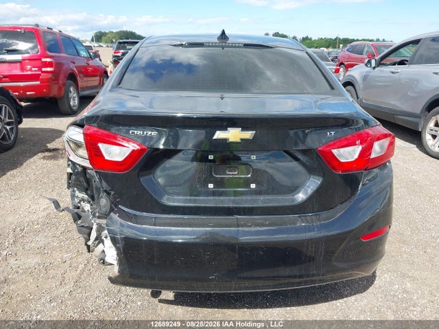 2018 Chevrolet Cruze Lt Auto მანქანა იყიდება აუქციონზე, vin: 1G1BE5SM4J7214191, აუქციონის ნომერი: 12689249