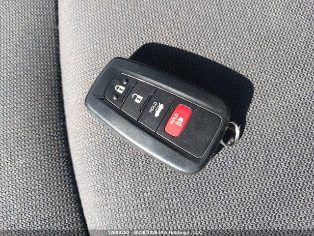 Продаж на аукціоні авто 2021 Toyota Corolla, vin: JTDBAMDE1MJ024830, номер лоту: 12689250