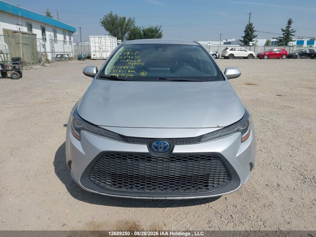 Продаж на аукціоні авто 2021 Toyota Corolla, vin: JTDBAMDE1MJ024830, номер лоту: 12689250