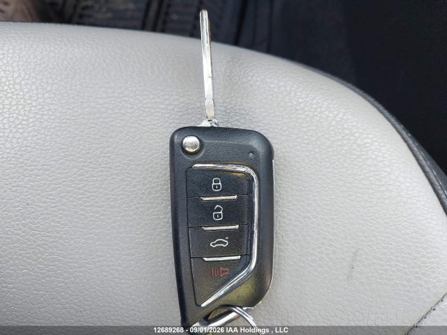 1VWBV7A33FC025040 Volkswagen Passat 2.0 Tdi Comfortline