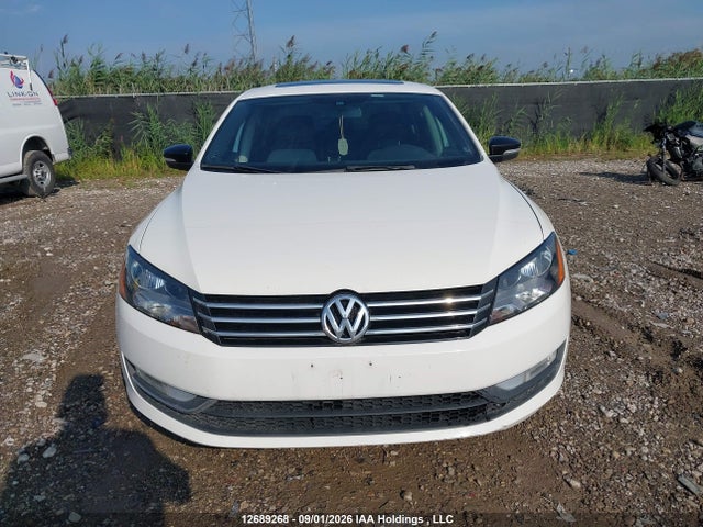 1VWBV7A33FC025040 Volkswagen Passat 2.0 Tdi Comfortline