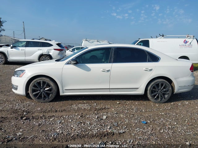 1VWBV7A33FC025040 Volkswagen Passat 2.0 Tdi Comfortline