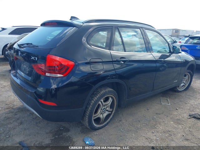 12689289 :رقم المزاد ، WBAVL1C55FVY27558 vin ، 2015 Bmw X1 Xdrive28i مزاد بيع