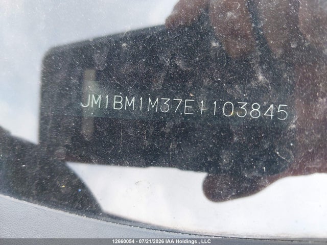 JM1BM1M37E1103845 Mazda Mazda3 Gt-sky