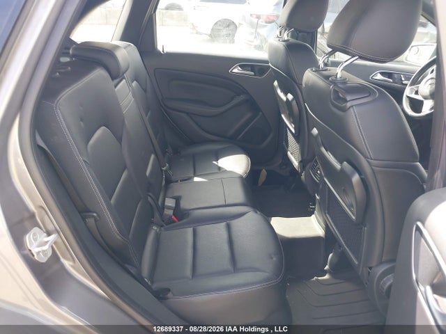 2015 Mercedes-benz B 250 4matic მანქანა იყიდება აუქციონზე, vin: WDDMH4GB7FJ365924, აუქციონის ნომერი: 12689337