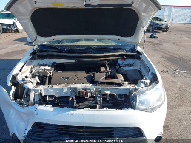 Mitsubishi Outlander Es 2015 JA4AD2A38FZ601295 Image 10