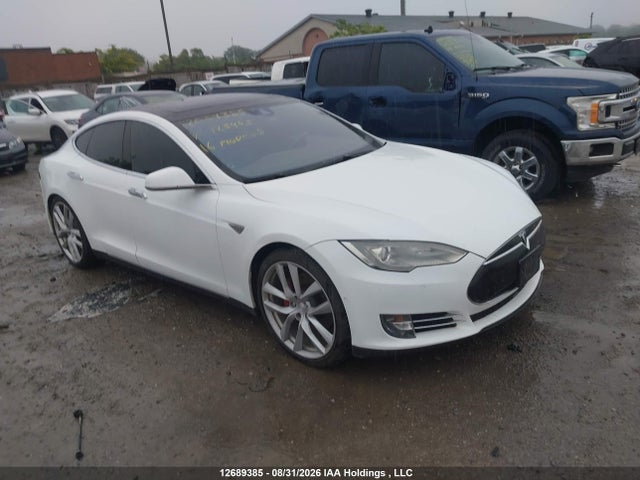 2016 5YJSA1E20GF125453 main image