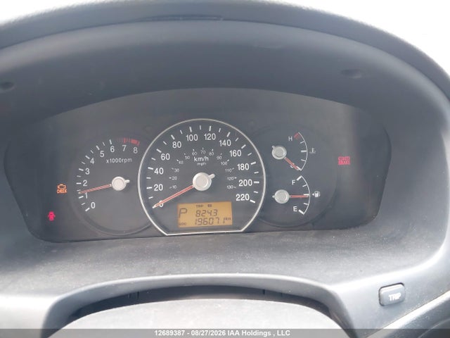 Продаж на аукціоні авто 2008 Kia Rondo, vin: KNAFG525287126789, номер лоту: 12689387