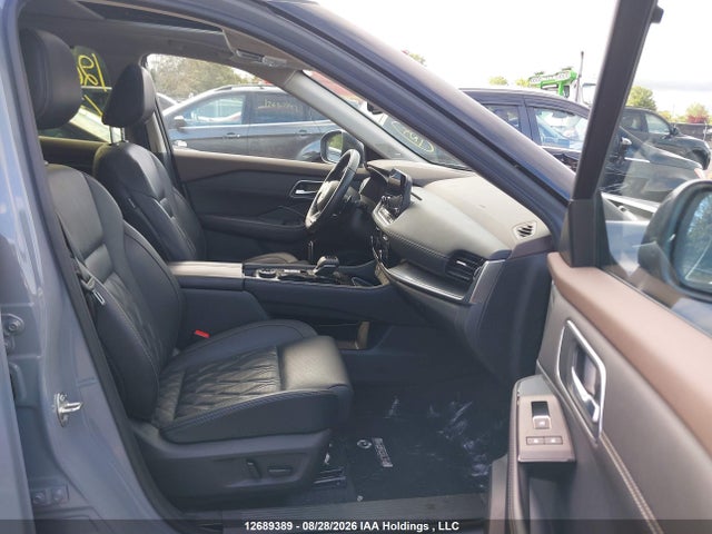 JN8BT3DD2PW316302 Nissan Rogue Platinum