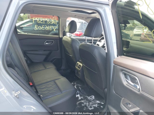 JN8BT3DD2PW316302 Nissan Rogue Platinum