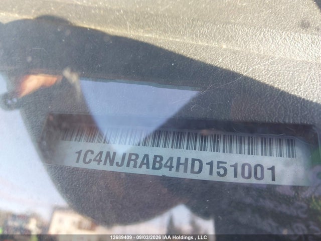 12689409 :رقم المزاد ، 1C4NJRAB4HD151001 vin ، 2017 Jeep Patriot مزاد بيع