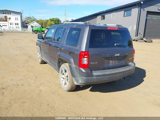 12689409 :رقم المزاد ، 1C4NJRAB4HD151001 vin ، 2017 Jeep Patriot مزاد بيع