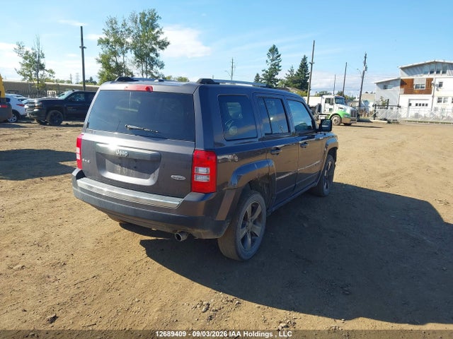 12689409 :رقم المزاد ، 1C4NJRAB4HD151001 vin ، 2017 Jeep Patriot مزاد بيع