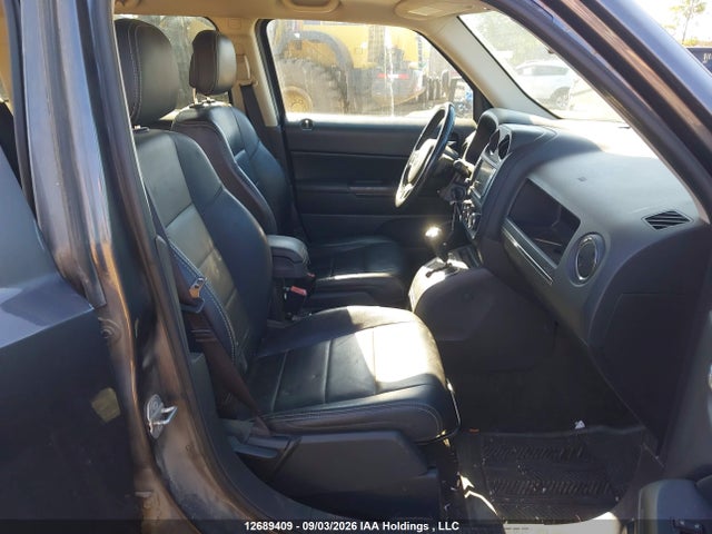 12689409 :رقم المزاد ، 1C4NJRAB4HD151001 vin ، 2017 Jeep Patriot مزاد بيع