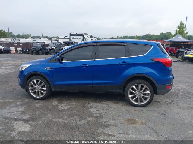 Ford ESCAPE SE 2019 1FMCU9GD7KUB70717 Image 14