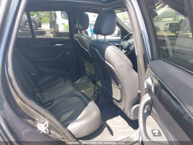 12689453 :رقم المزاد ، WBXHT3C39H5F72531 vin ، 2017 Bmw X1 Xdrive28i مزاد بيع