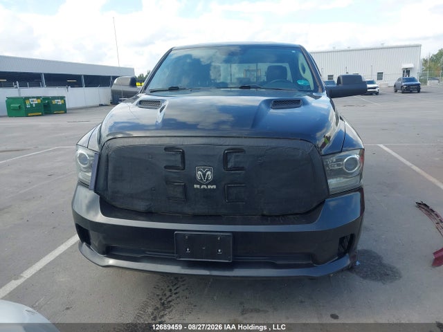 12689459 :رقم المزاد ، 1C6RR7MM2JS338127 vin ، 2018 Ram 1500 Sport مزاد بيع