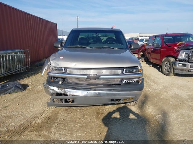 2002 Chevrolet Silverado 1500 Ls/lt მანქანა იყიდება აუქციონზე, vin: 2GCEK19T521402851, აუქციონის ნომერი: 12667911