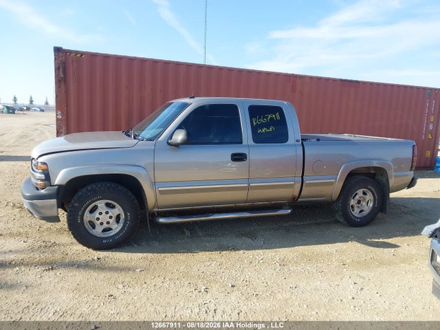2002 Chevrolet Silverado 1500 Ls/lt მანქანა იყიდება აუქციონზე, vin: 2GCEK19T521402851, აუქციონის ნომერი: 12667911