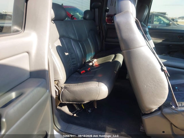 2002 Chevrolet Silverado 1500 Ls/lt მანქანა იყიდება აუქციონზე, vin: 2GCEK19T521402851, აუქციონის ნომერი: 12667911