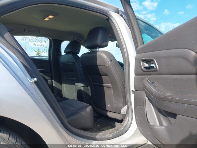 Chevrolet MALIBU 1LT 2015 1G11C5SLXFF280797 Image 8