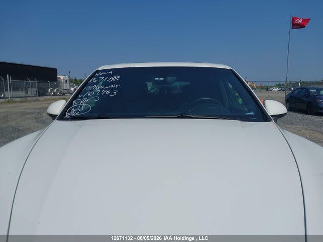 Porsche Cayenne Platinum Edition 2014 WP1AA2A20ELA02963 Image 18