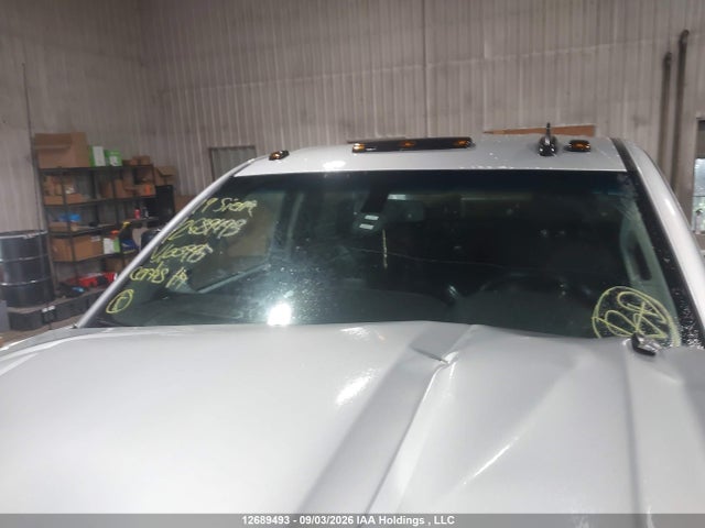 GMC Sierra K2500 Sle 2019 1GT12PEY4KF100995 Image 17