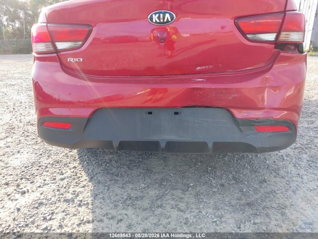 12689543 :رقم المزاد ، 3KPA24AB3JE065892 vin ، 2018 Kia Rio Lx/s مزاد بيع