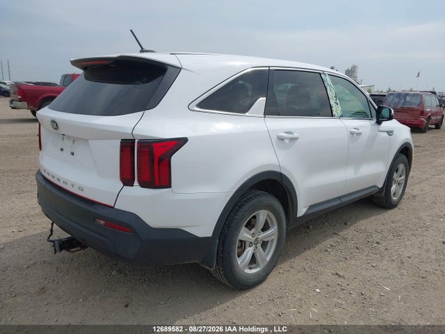 KIA SORENTO LX 2021 5XYRGDLC1MG019236 Image 4