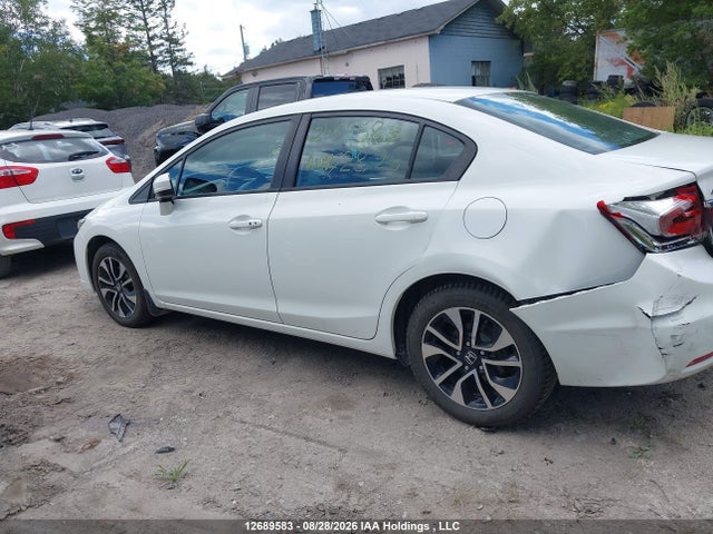 Продажа на аукционе авто 2015 Honda Civic Lx, vin: 2HGFB2F5XFH025352, номер лота: 12689583