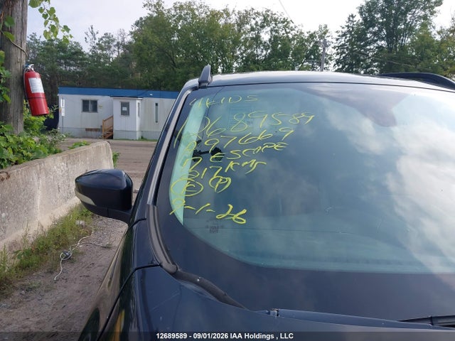 12689589 :رقم المزاد ، 1FMCU9J90HUA97669 vin ، 2017 Ford Escape مزاد بيع
