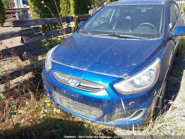 2015 Hyundai Accent Gls მანქანა იყიდება აუქციონზე, vin: KMHCT4AE3FU844830, აუქციონის ნომერი: 12689591