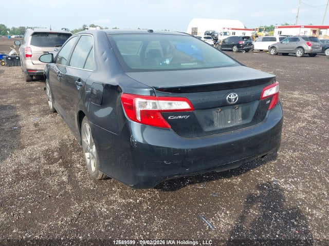 12689599 :رقم المزاد ، 4T1BF1FK9CU059336 vin ، 2012 Toyota Camry Se مزاد بيع