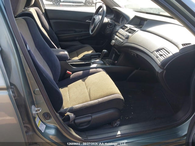 2008 Honda Accord მანქანა იყიდება აუქციონზე, vin: 1HGCP26379A800647, აუქციონის ნომერი: 12689602