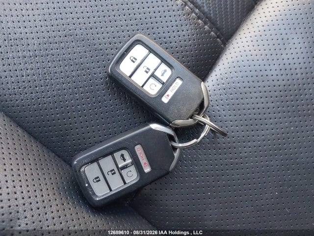 Продажа на аукционе авто 2018 Honda Civic Touring, vin: 2HGFC1F9XJH108010, номер лота: 12689610