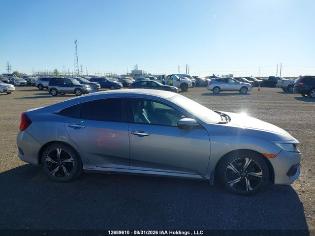 Продажа на аукционе авто 2018 Honda Civic Touring, vin: 2HGFC1F9XJH108010, номер лота: 12689610