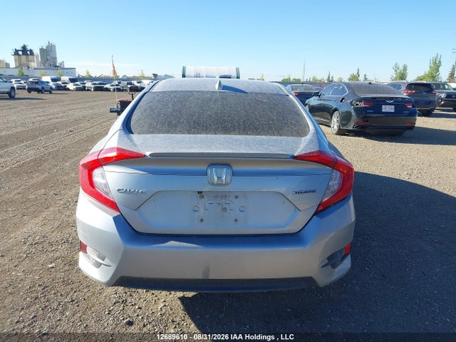 Продажа на аукционе авто 2018 Honda Civic Touring, vin: 2HGFC1F9XJH108010, номер лота: 12689610