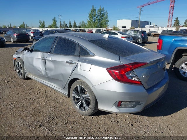 Продажа на аукционе авто 2018 Honda Civic Touring, vin: 2HGFC1F9XJH108010, номер лота: 12689610